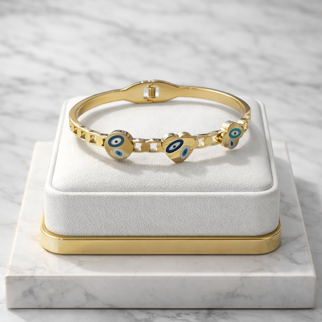 Heart Eye Bracelet