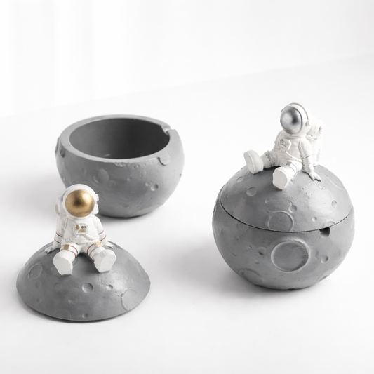 Astronaut Moon Ashtray