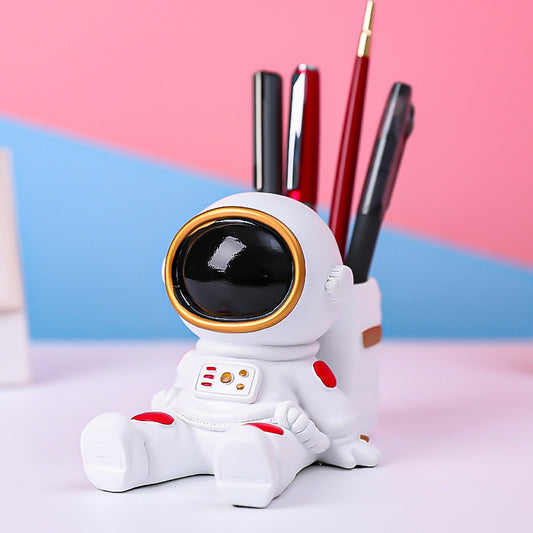 Astronaut Pen Holder