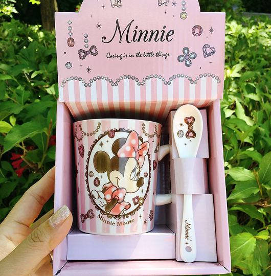 Minnie Mug & Spoon Gift Set